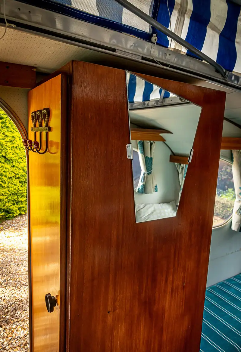 1964 Volkswagen 21 Window Deluxe Samba Microbus with 1970 Yv-Sold