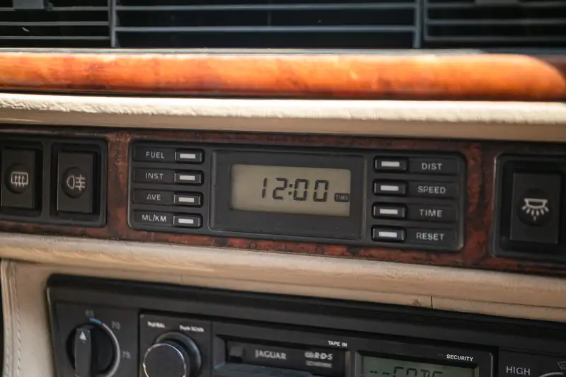 1993 Jaguar XJS 4.0 Cabriolet - Manual-Sold