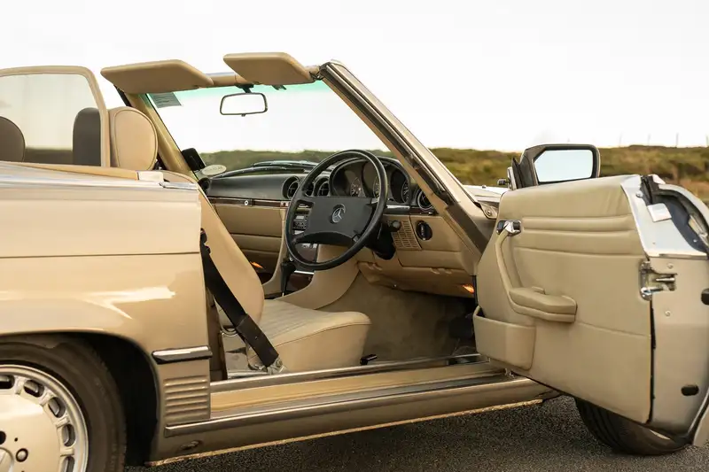 1989 Mercedes 300SL Automatic R107-Sold
