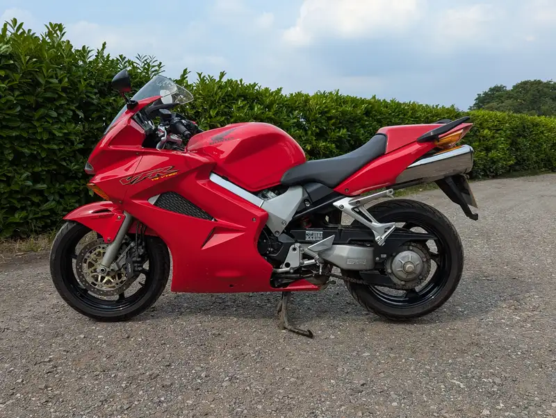 2002 Honda VFR 800 VTEC 781cc-Sold