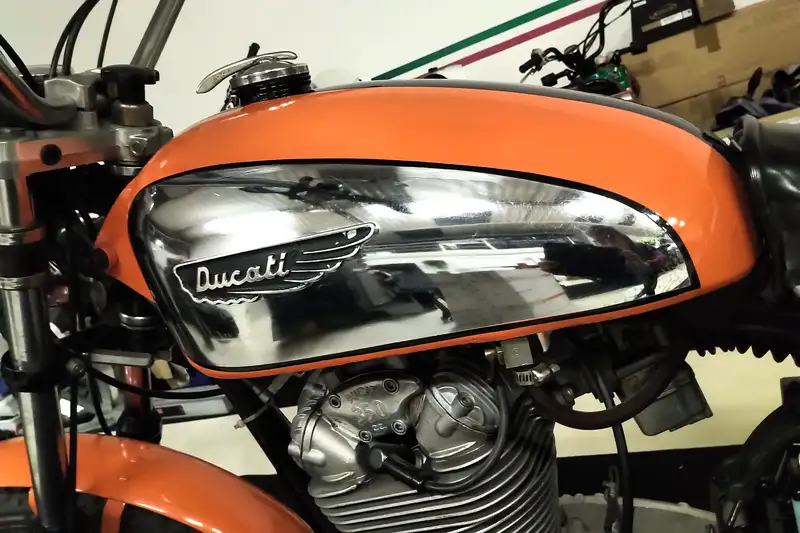 1971 Ducati Scrambler 350 340cc-Sold