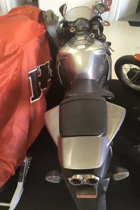 2006 Honda Fireblade CBR1000RR 998cc-Sold