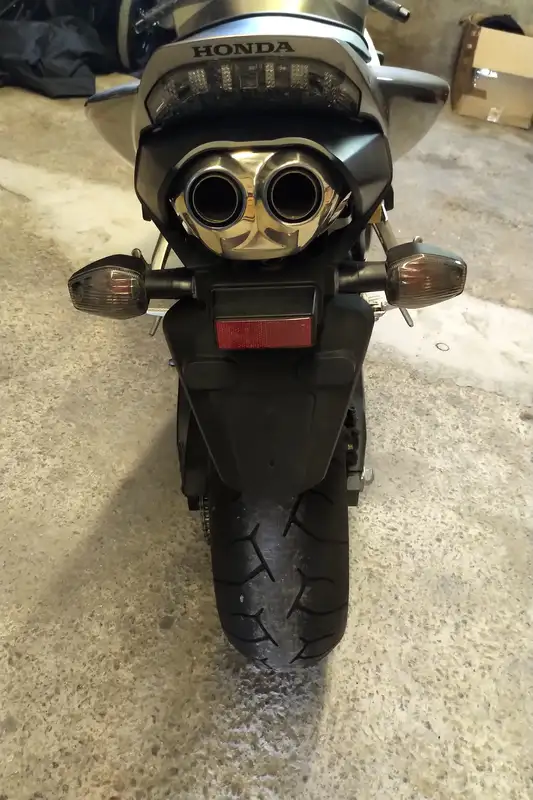 2006 Honda Fireblade CBR1000RR 998cc-Sold