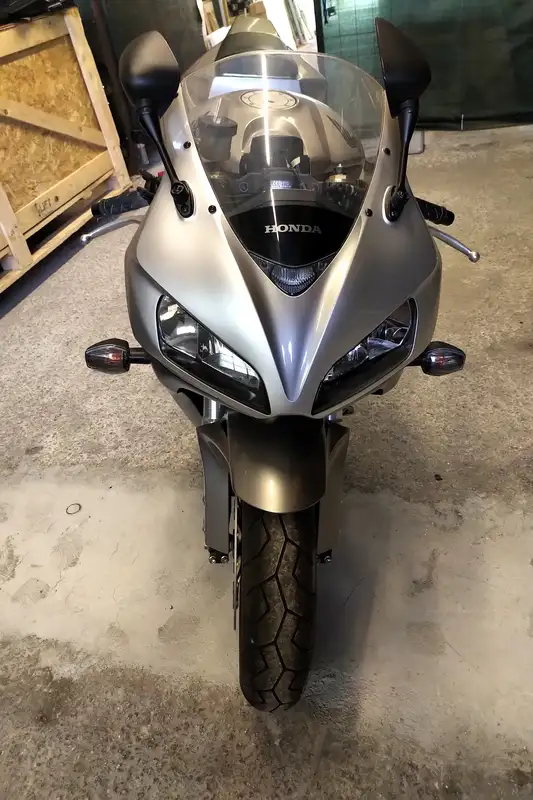 2006 Honda Fireblade CBR1000RR 998cc-Sold