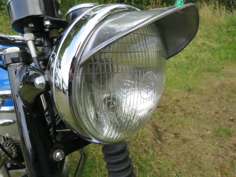 1961 Triumph T120 Bonneville 649cc-Sold