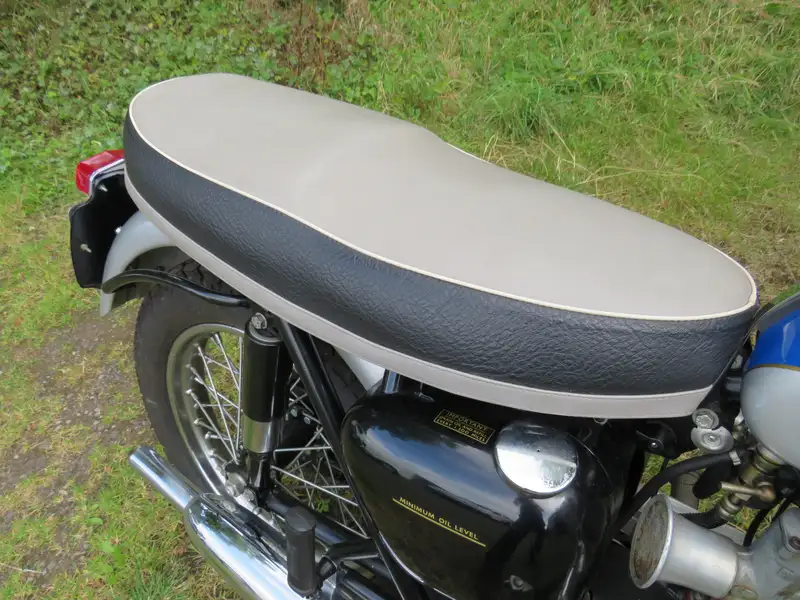 1961 Triumph T120 Bonneville 649cc-Sold