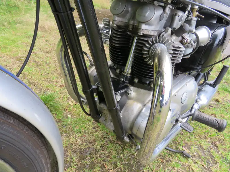 1961 Triumph T120 Bonneville 649cc-Sold