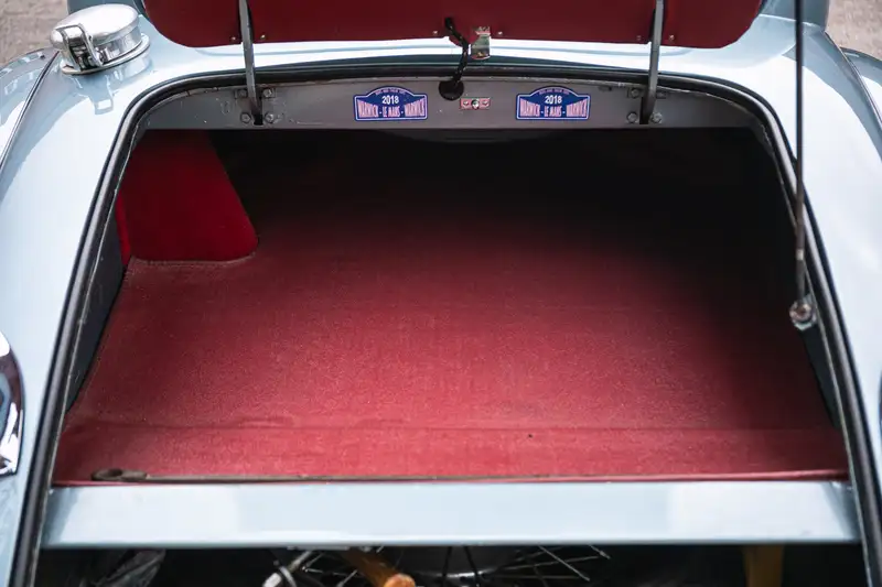 1953 Jaguar XK120 Coupé-Sold