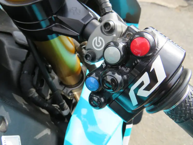 2020 Yamaha YZF-R1 Petronas 998cc-Sold