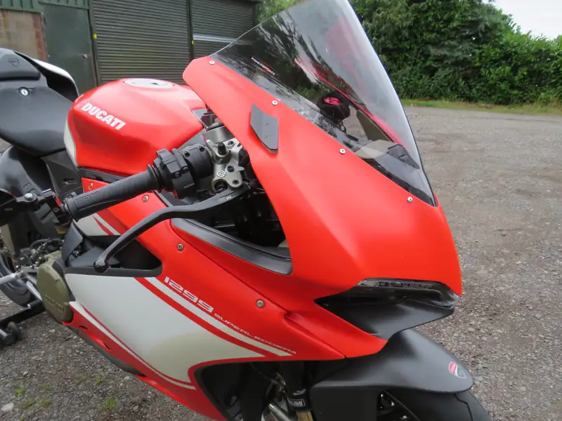 2017 Ducati 1299 Superleggera 1,285cc-Sold