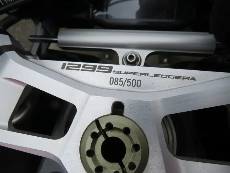 2017 Ducati 1299 Superleggera 1,285cc-Sold