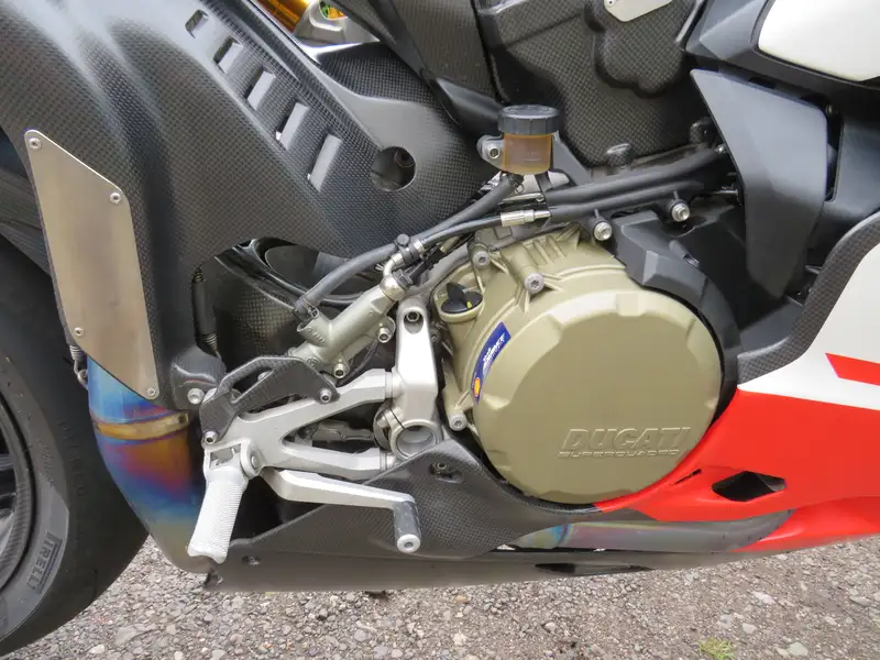 2017 Ducati 1299 Superleggera 1,285cc-Sold
