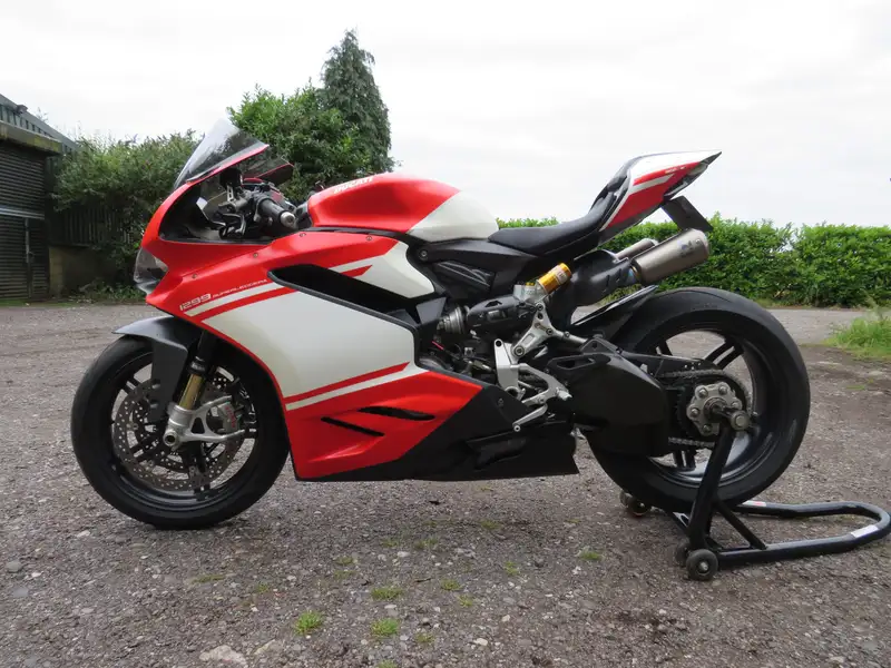 2017 Ducati 1299 Superleggera 1,285cc-Sold