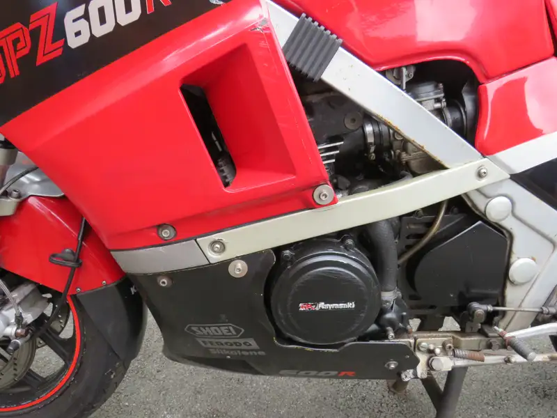 1985 Kawasaki GPZ600-A1 592cc-Sold