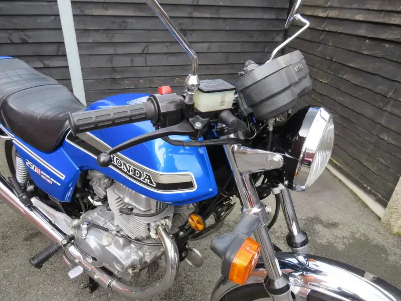 1982 Honda CB250N-DB Super Dream 249cc-Sold