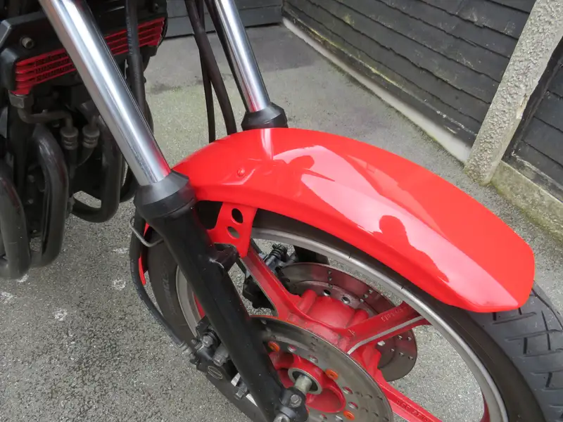 Iconic Auctioneers | 1982 Kawasaki GPZ550-H1 553cc-Sold