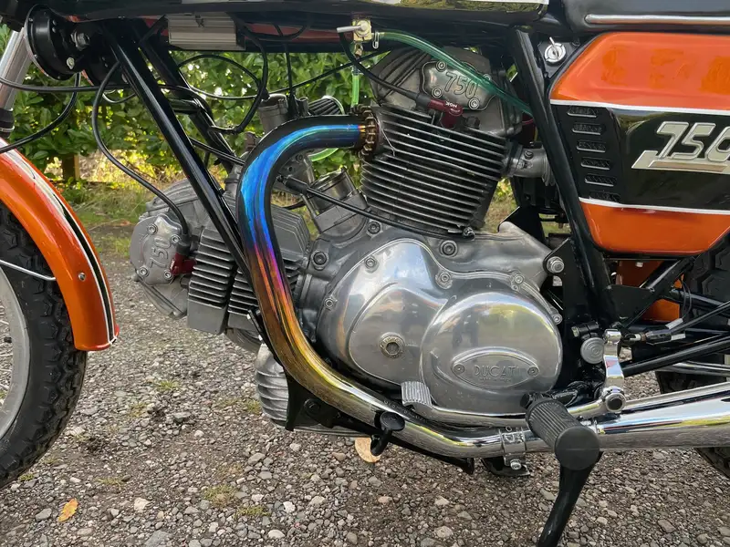 1974 Ducati 750 GT 748cc-Sold