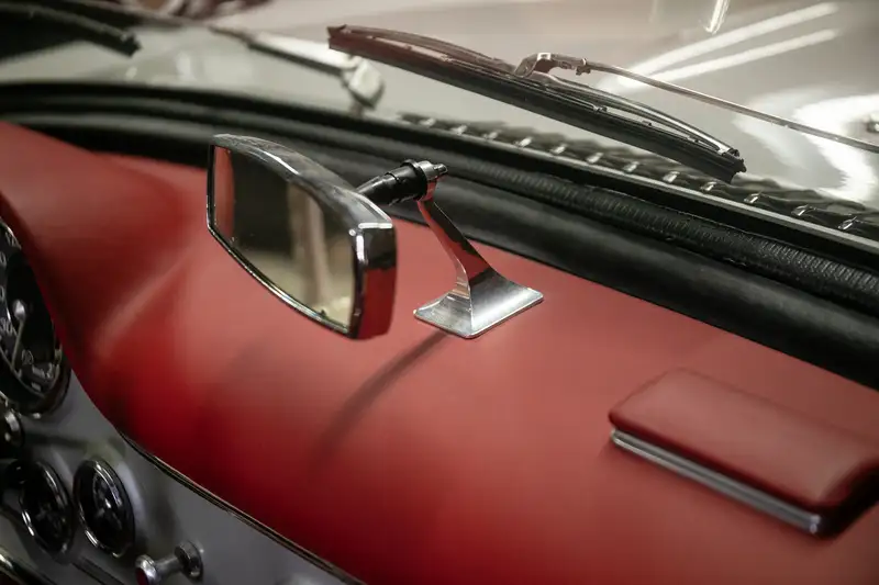 1963/2001 Mercedes-Benz 300SL Gullwing Re-creation-For Sale
