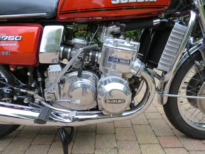 1974 Suzuki GT750L 738cc-Sold
