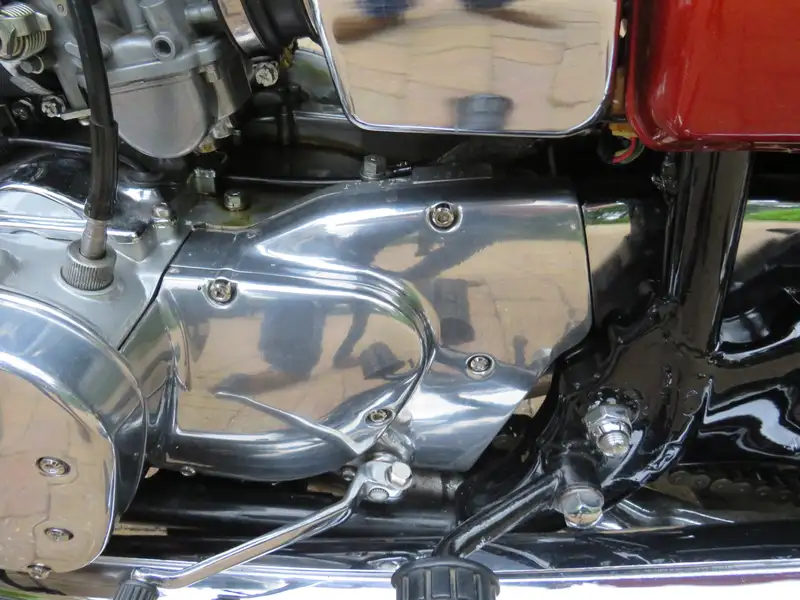 1974 Suzuki GT750L 738cc-Sold