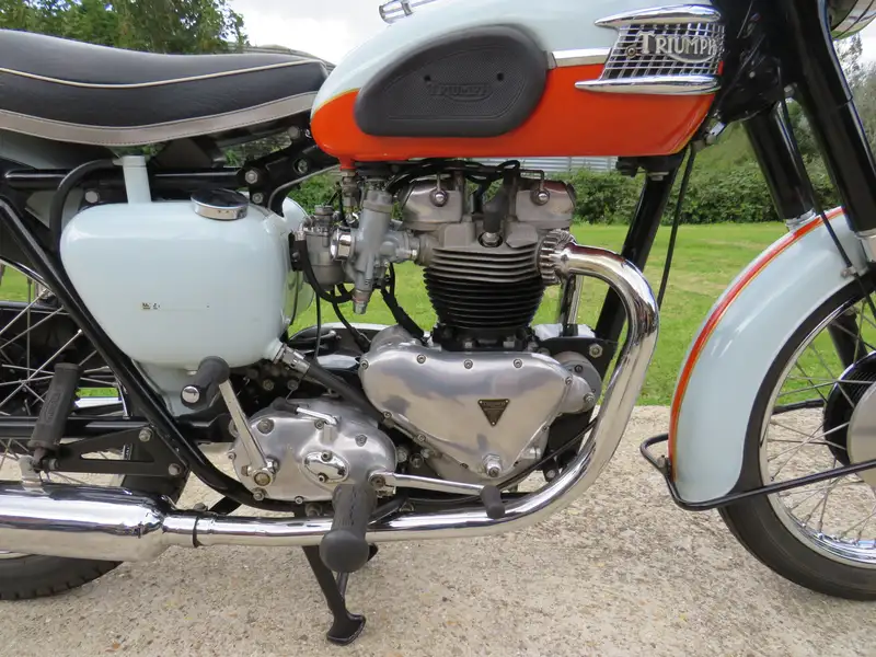 1959 Triumph T120 Boneville 649cc-Sold