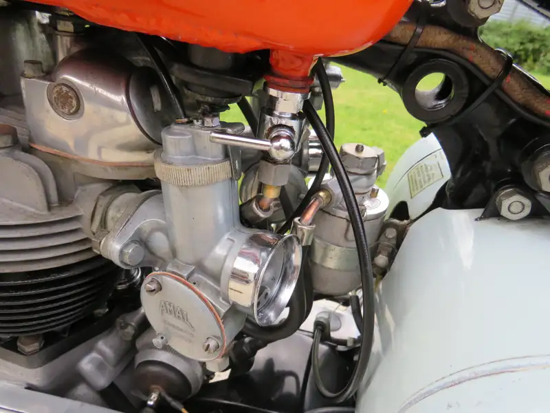 1959 Triumph T120 Boneville 649cc-Sold