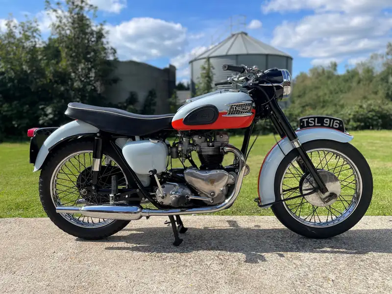 1959 Triumph T120 Bonneville 649cc-Sold