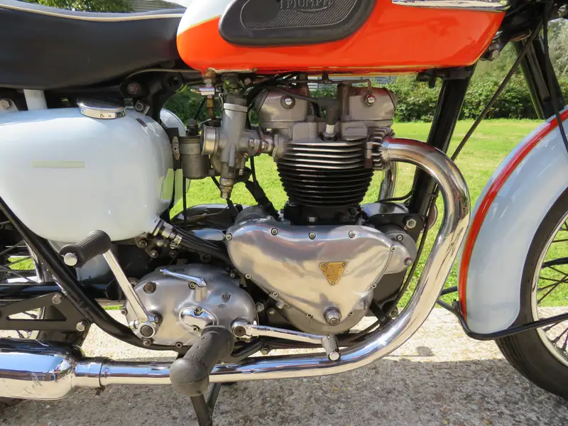 1959 Triumph T120 Bonneville 649cc-Sold