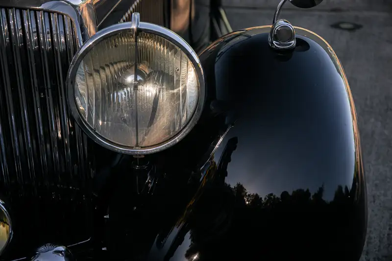 1938 Derby Bentley 4¼-Litre Vanden Plas Drophead Coupé-Sold