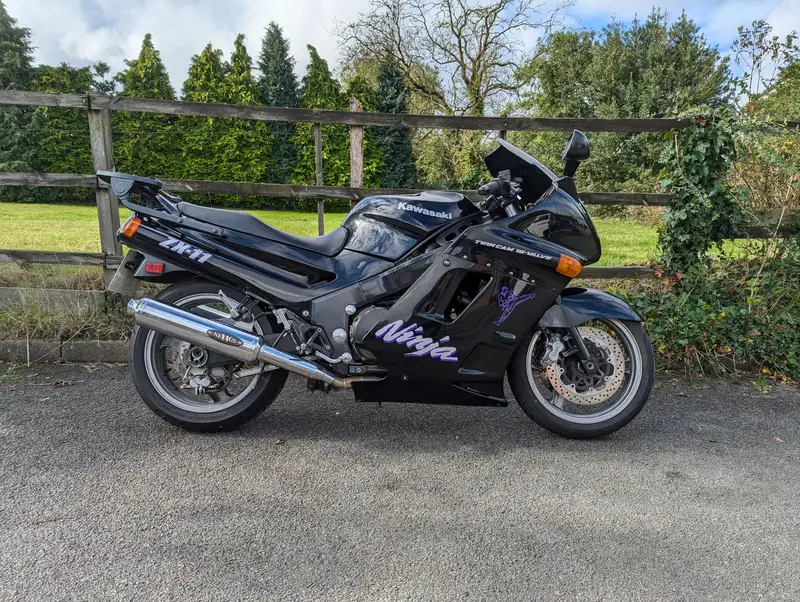 1992 Kawasaki ZX-11 (ZZR-1100) 1052cc-Sold