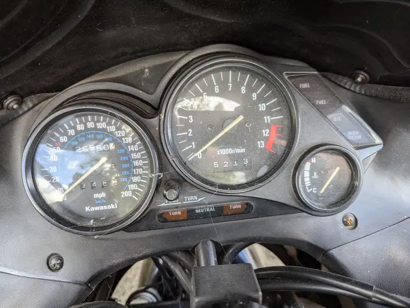 1992 Kawasaki ZX-11 (ZZR-1100) 1052cc-Sold