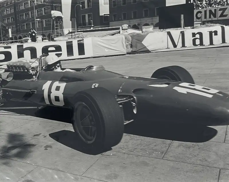 20 Dramatic 1960s Black and White Photographs from Monaco-For Sale