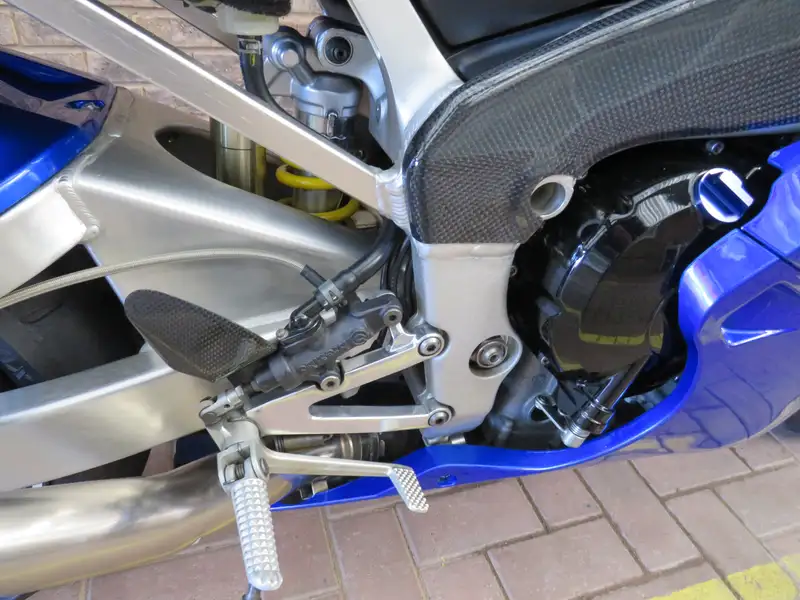 2001 Yamaha YZF-R1 998cc-Sold