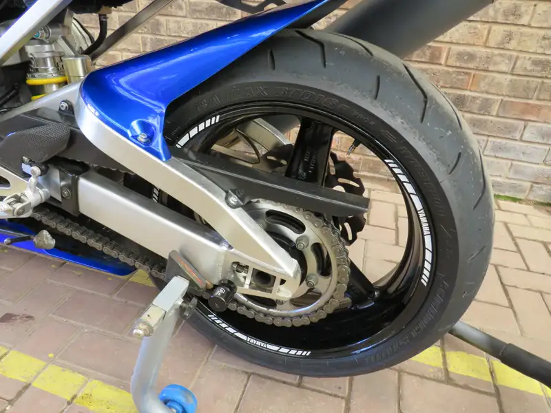 2001 Yamaha YZF-R1 998cc-Sold