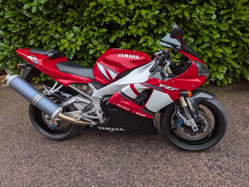 2001 Yamaha YZF-R1 998cc-For Sale