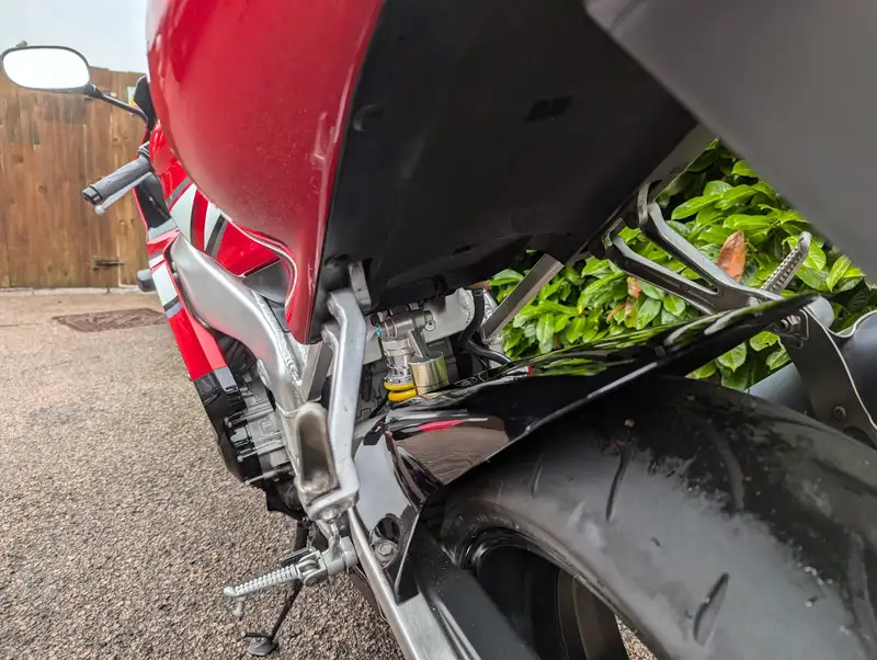 2001 Yamaha YZF-R1 998cc-For Sale