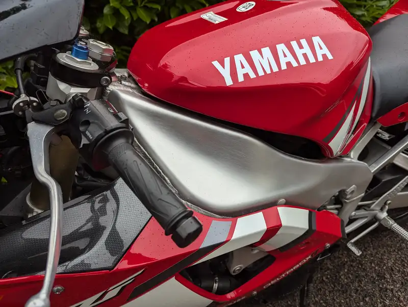 2001 Yamaha YZF-R1 998cc-For Sale