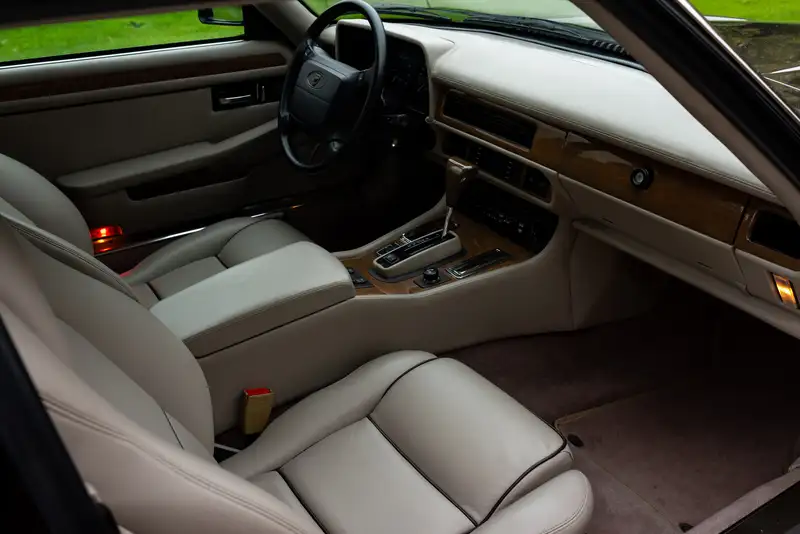 1994 Jaguar XJS V12 6.0-litre 'Insignia' Coupé - 5,000 miles-Sold