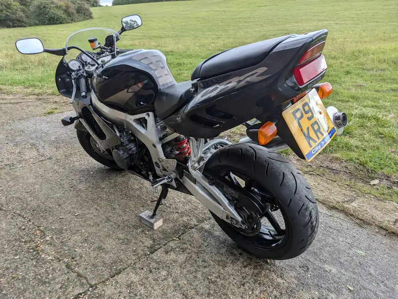 1997 Honda CBR900RR SC33 Fireblade 919cc-Sold