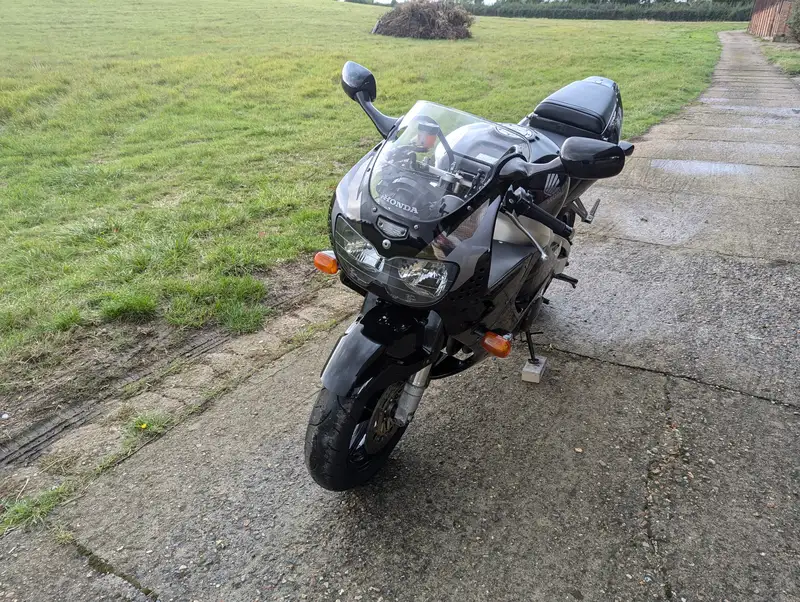 1997 Honda CBR900RR SC33 Fireblade 919cc-Sold