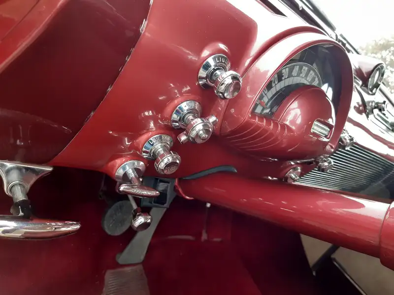 1950 Oldsmobile Rocket 88 Futuramic-Sold