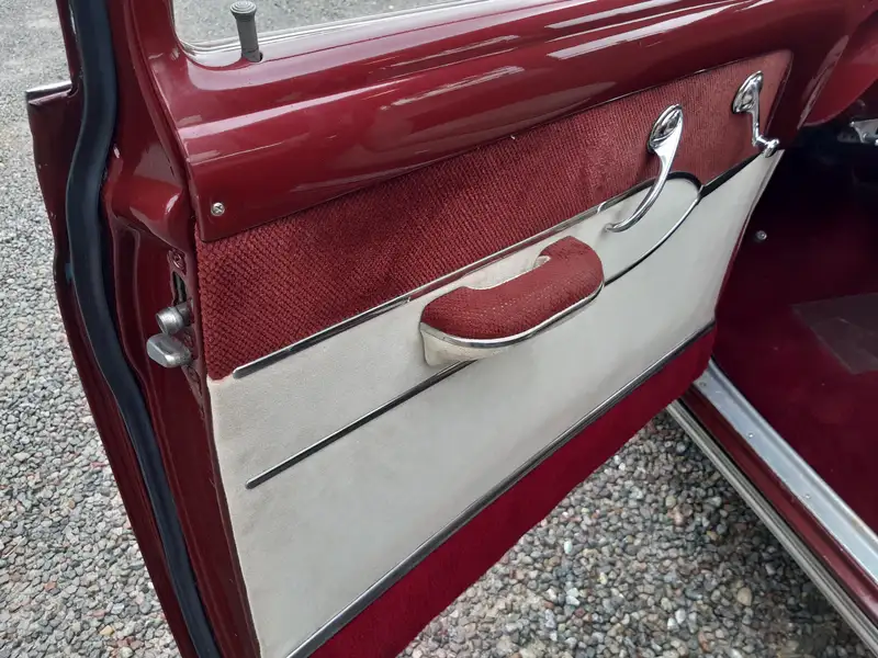 1950 Oldsmobile Rocket 88 Futuramic-Sold