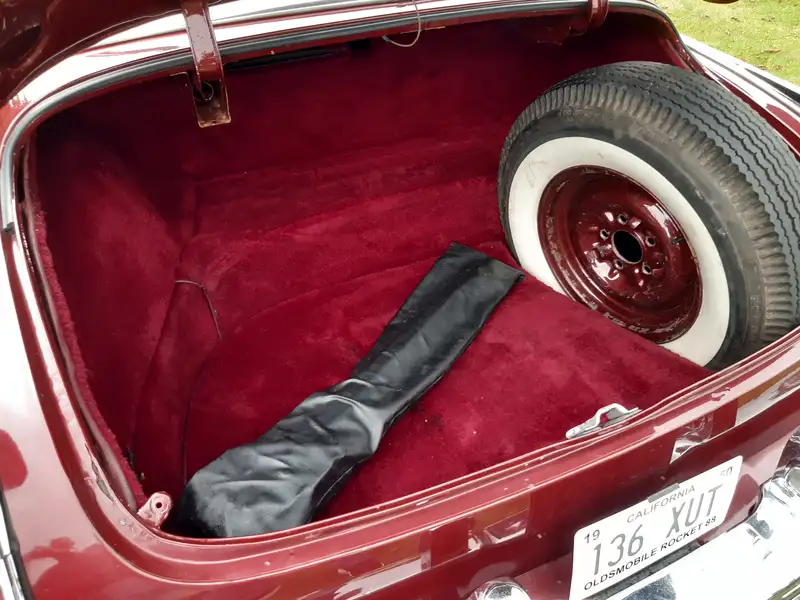 1950 Oldsmobile Rocket 88 Futuramic-Sold