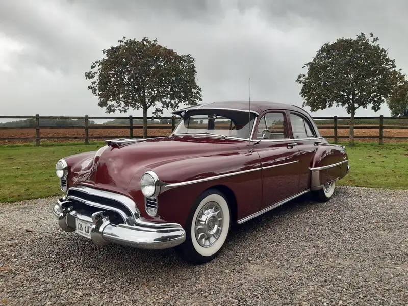 Iconic Auctioneers | 1950 Oldsmobile Rocket 88 Futuramic-Sold