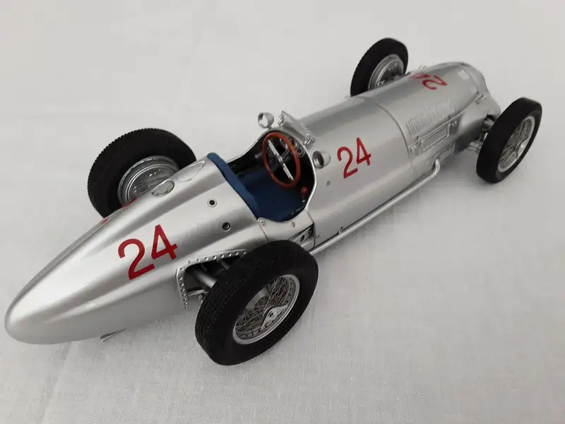 Highly Detailed CMC 1:18th Scale 1938 Mercedes Benz W154 #24-For Sale