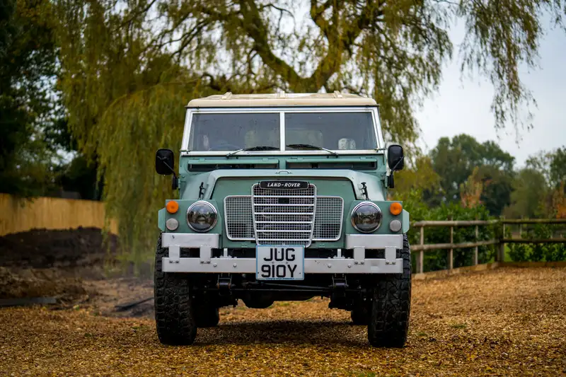 1982 Land Rover 88