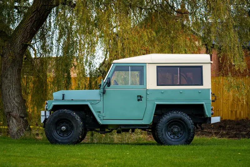 1982 Land Rover 88