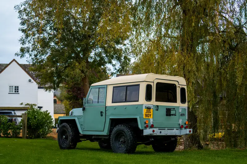 1982 Land Rover 88