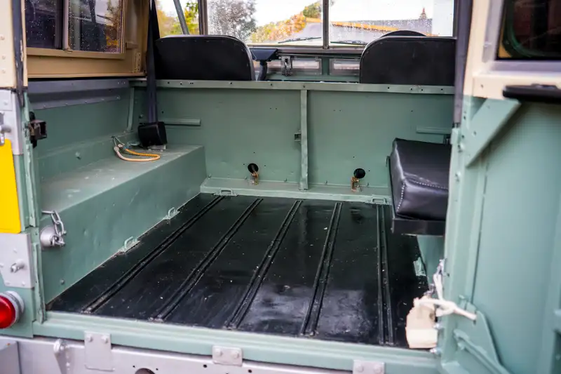 1982 Land Rover 88