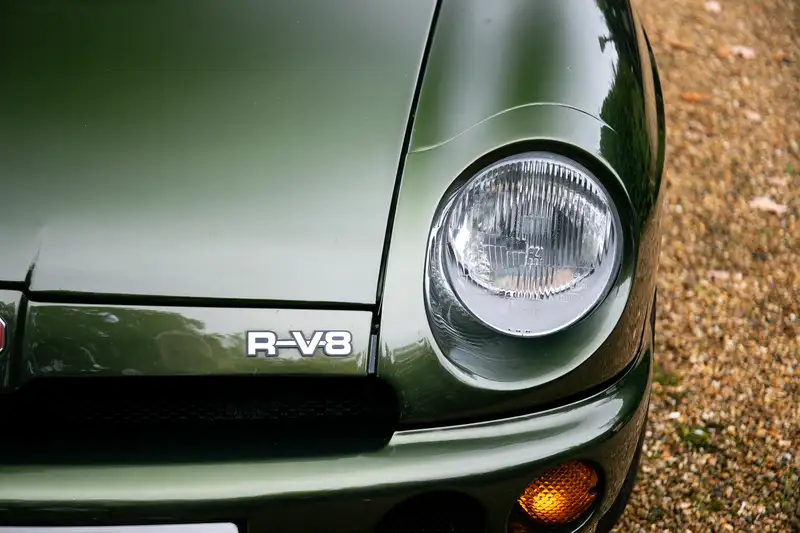 1995 MG RV8-Sold